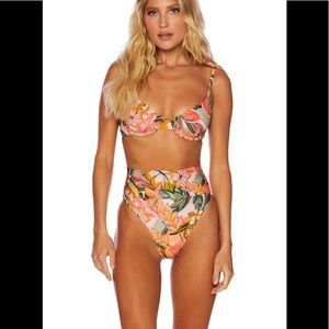 BEACH RIOT BIKINI Set
